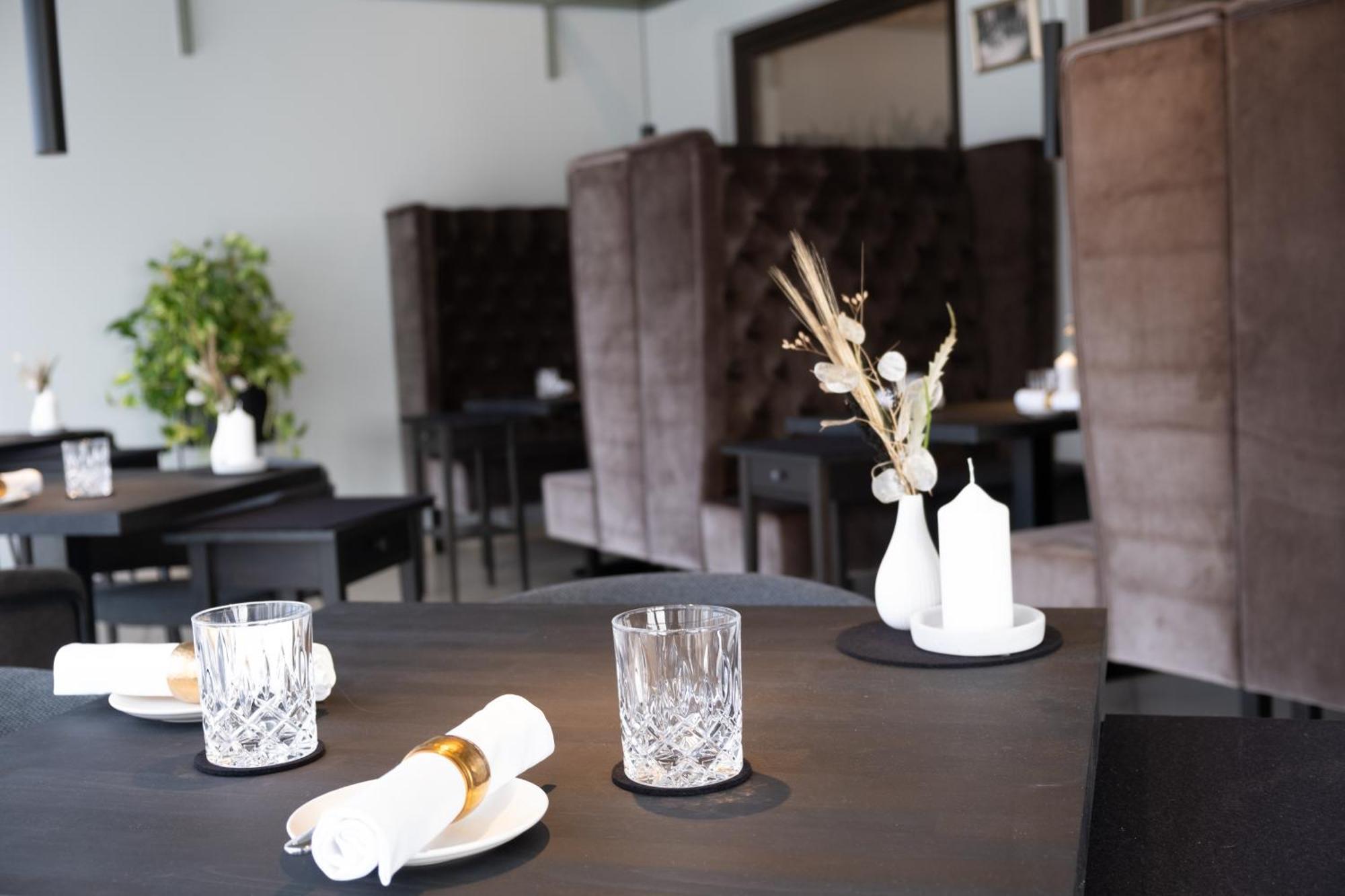 Erck- Flair Hotel & Restaurant Bad Schonborn Exterior foto